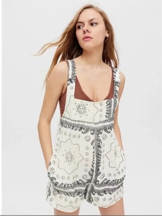 Urban Outfitters Pants - Urban Outfitters UO Pocket Full Posey Bandana Playsuit Romper S